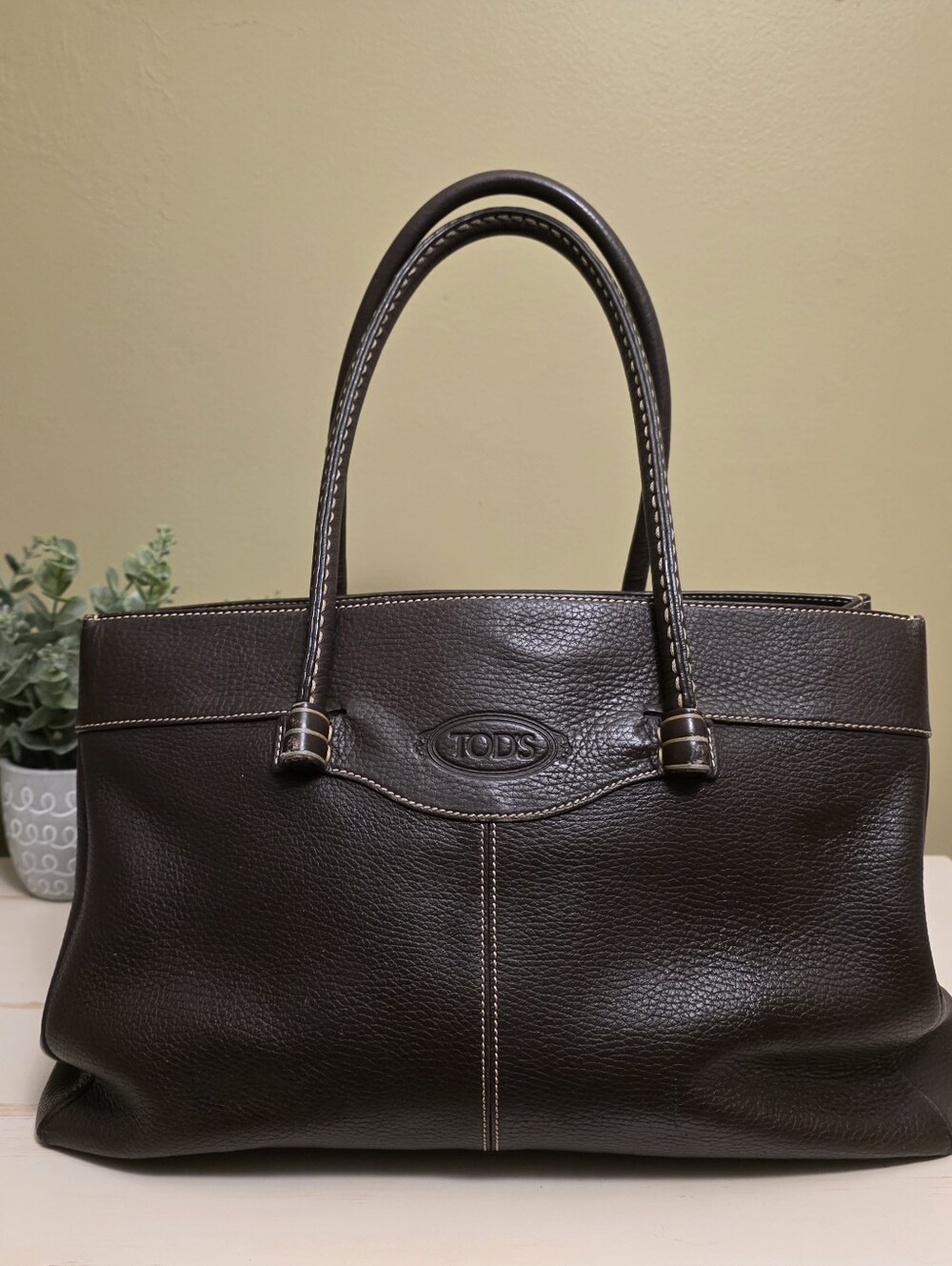 Tod's | Vintage Dark Brown Mocassino Pebbled Calfskin Leather Tote Bag